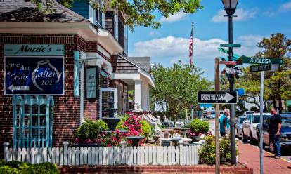 Town of manteo - The Outer Banks Chamber of Commerce has approximately 900 members and covers the Dare County, Currituck County and Ocracoke region. Interested candidates should send their resume and cover letter ...